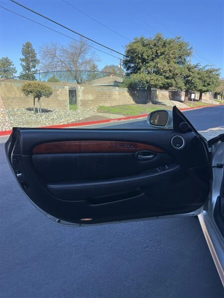 2004 Lexus SC430 - Image 13 of 20