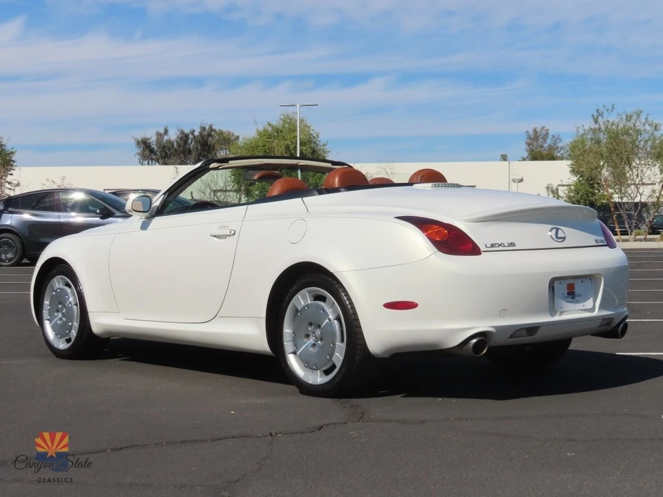 2004 Lexus SC430 - Image 11 of 21