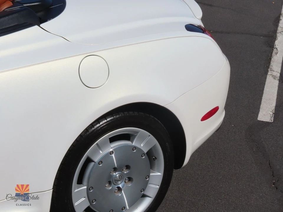 2004 Lexus SC430 - Image 14 of 21