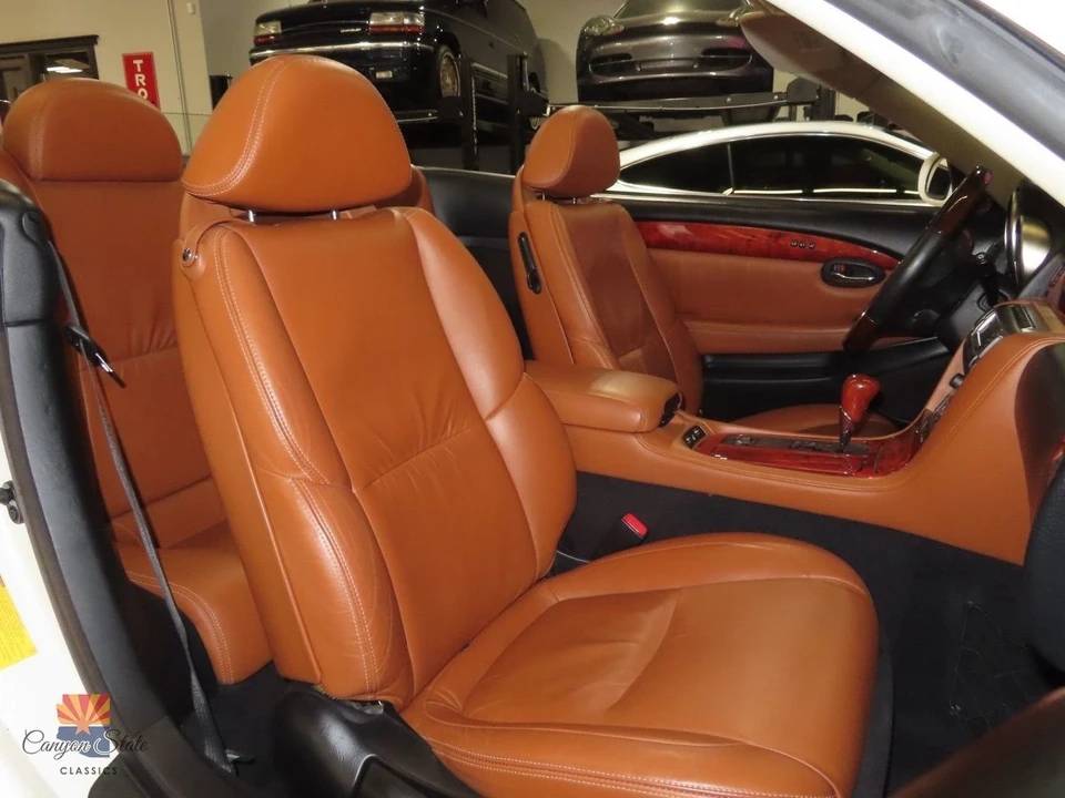 2004 Lexus SC430 - Image 5 of 21