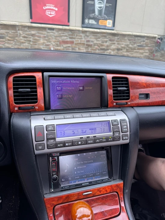 2004 Lexus SC430 - Image 13 of 21