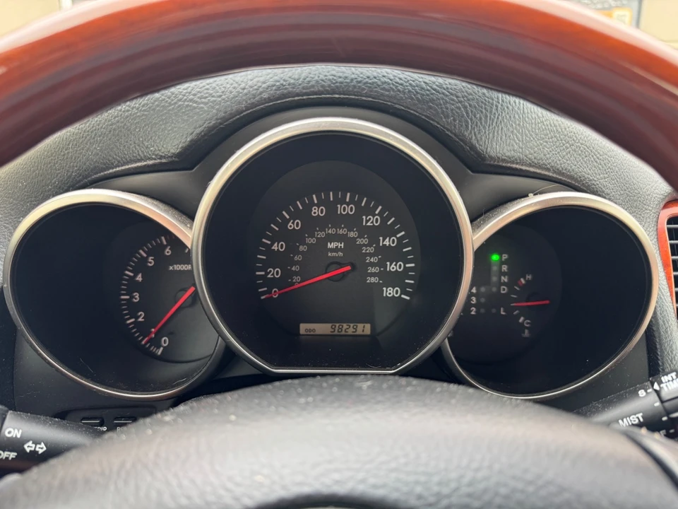 2004 Lexus SC430 - Image 12 of 21