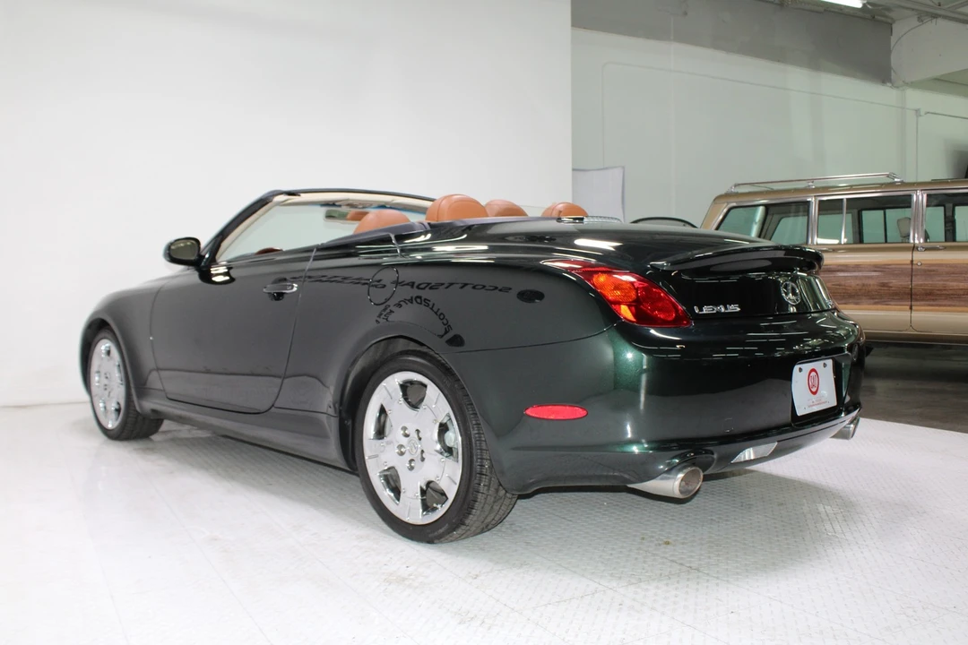 2004 Lexus SC430 - Image 3 of 31