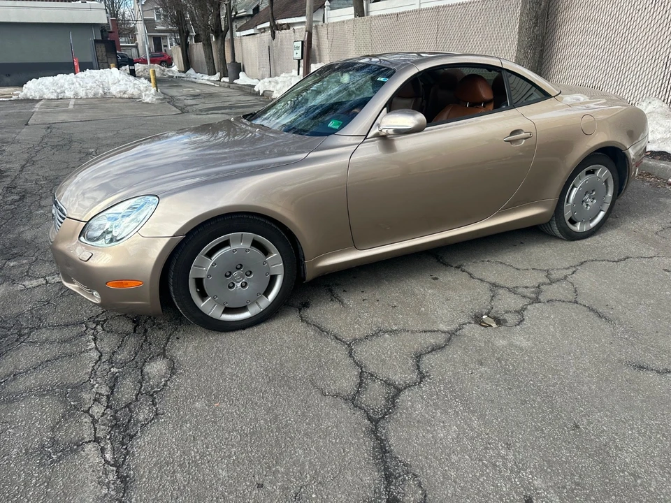 2004 Lexus SC430 - Image 4 of 21