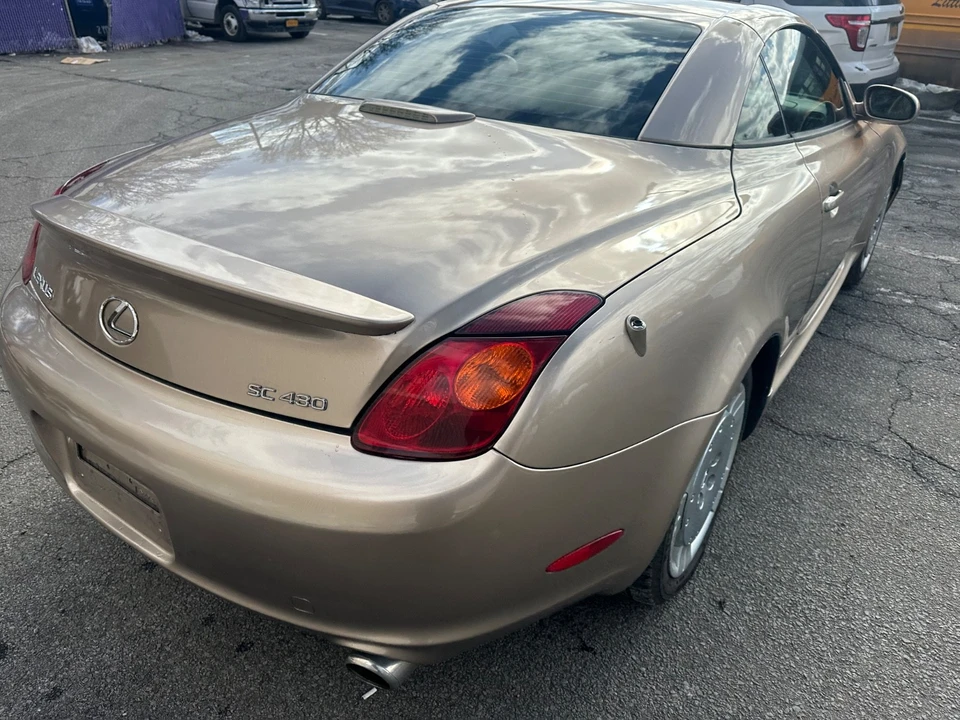 2004 Lexus SC430 - Image 9 of 21