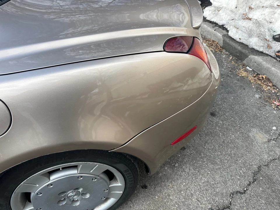 2004 Lexus SC430 - Image 19 of 21