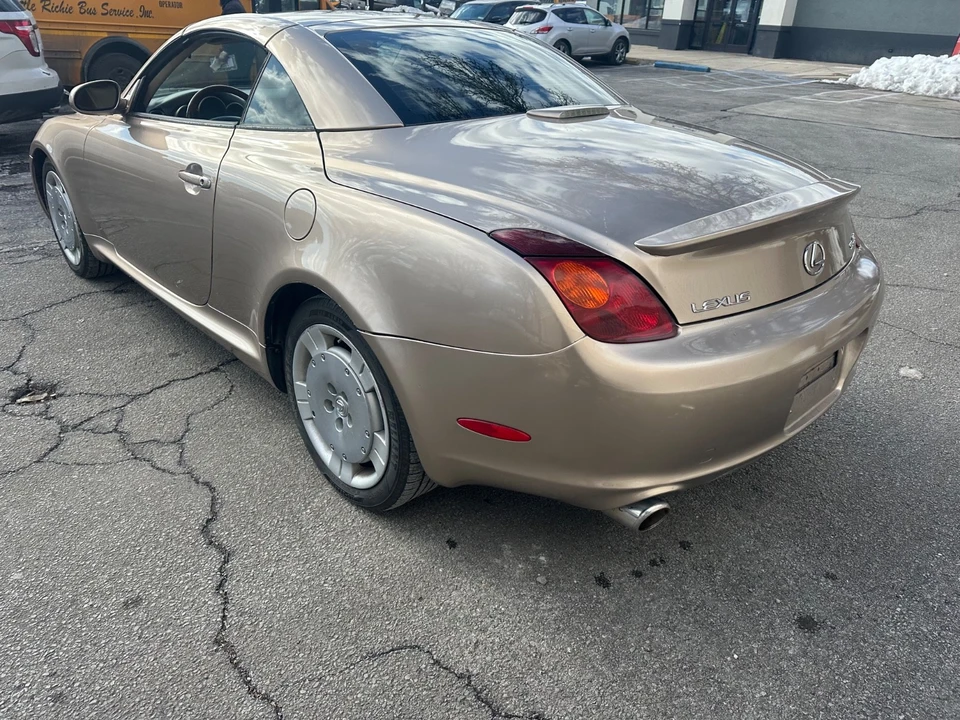 2004 Lexus SC430 - Image 8 of 21