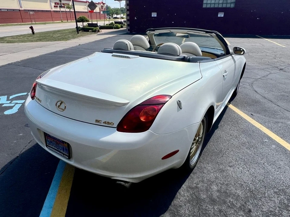 2004 Lexus SC430 - Image 19 of 21