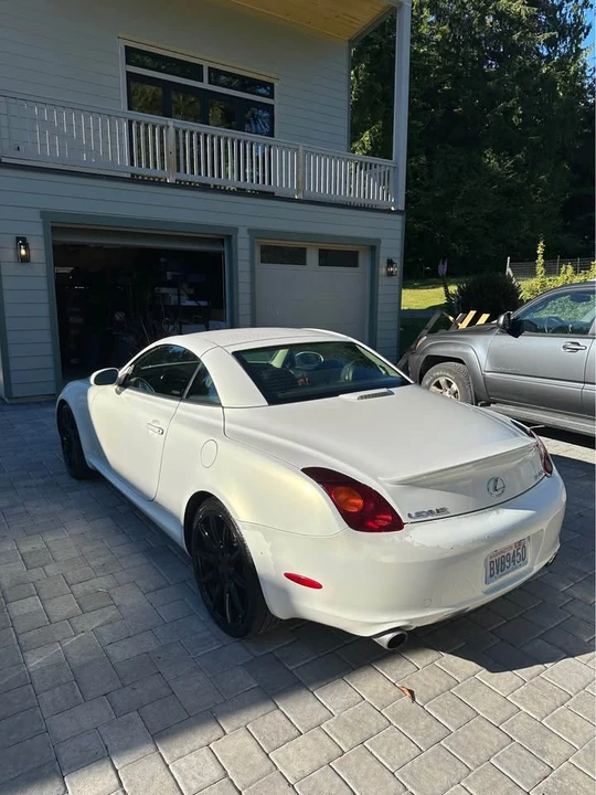 2004 Lexus SC430 - Image 3 of 10