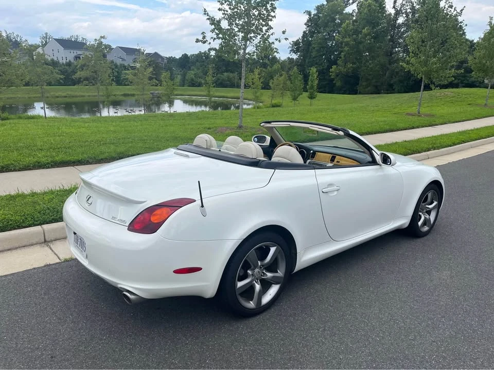 2004 Lexus SC430 - Image 6 of 10