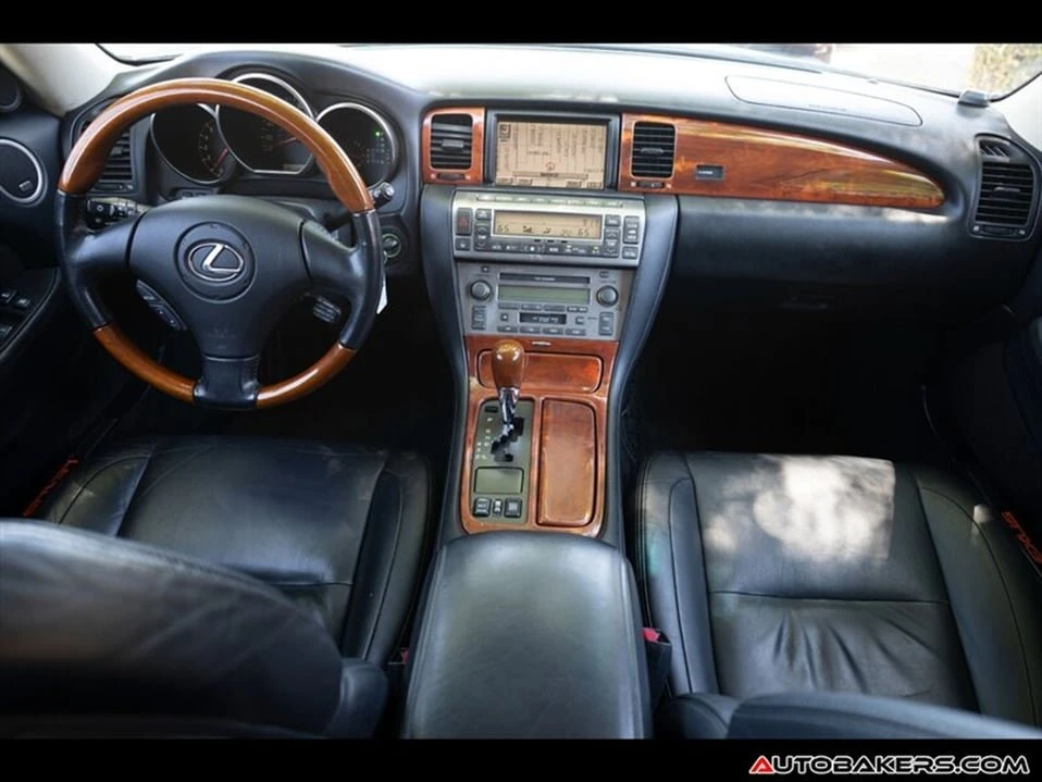 2004 Lexus SC430 - Image 16 of 20
