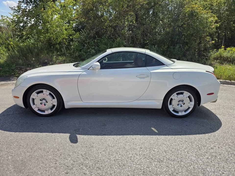2004 Lexus SC430 - Image 3 of 18