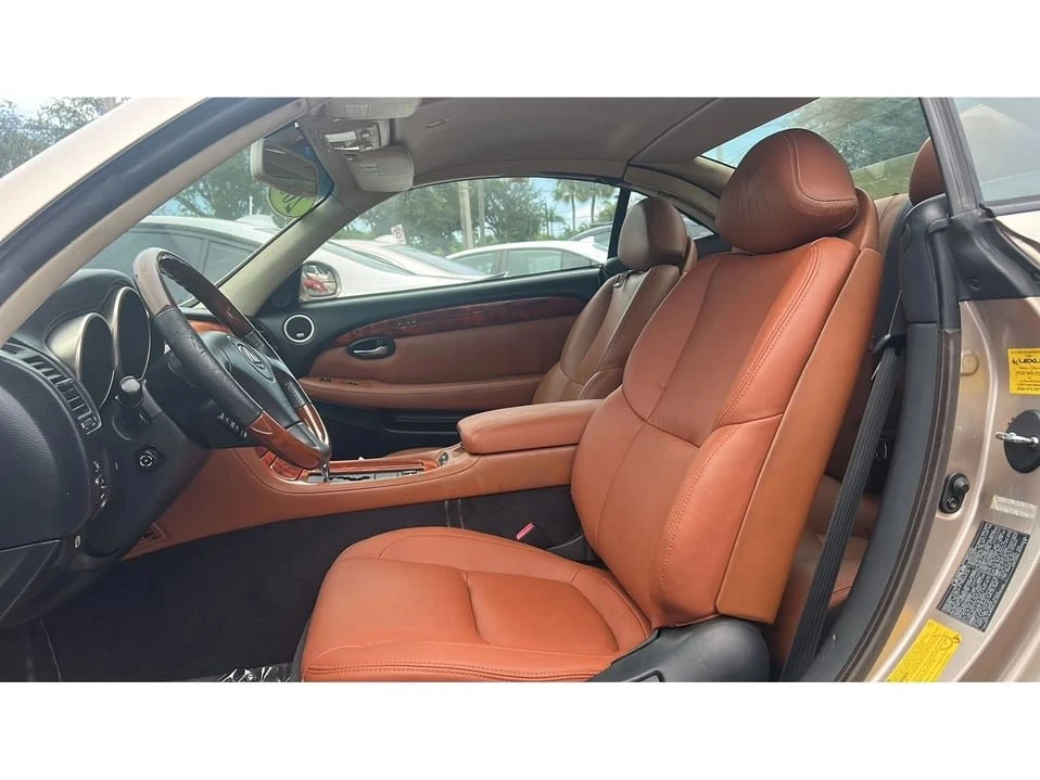 2004 Lexus SC430 - Image 7 of 16