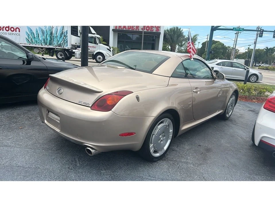 2004 Lexus SC430 - Image 12 of 16