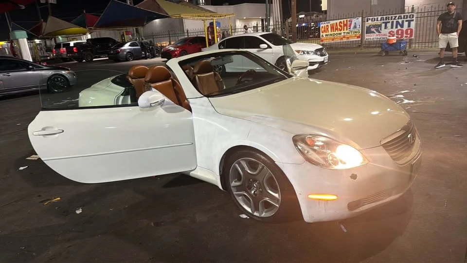 2004 Lexus SC430 - Image 12 of 20