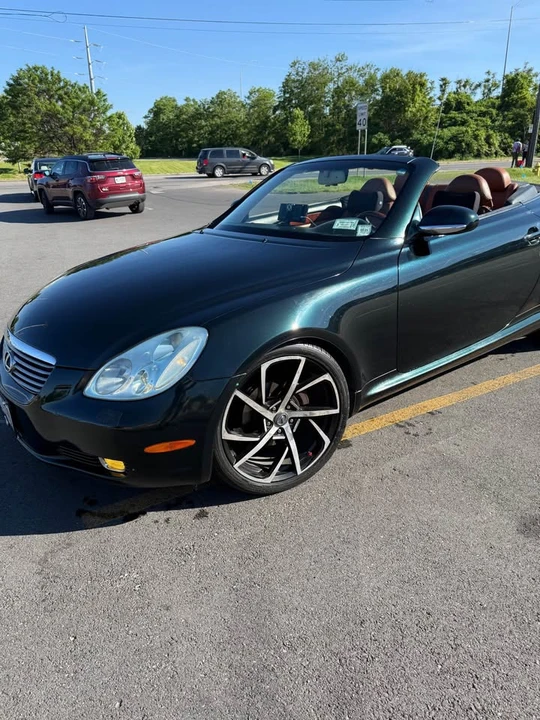 2004 Lexus SC430 - Image 11 of 20