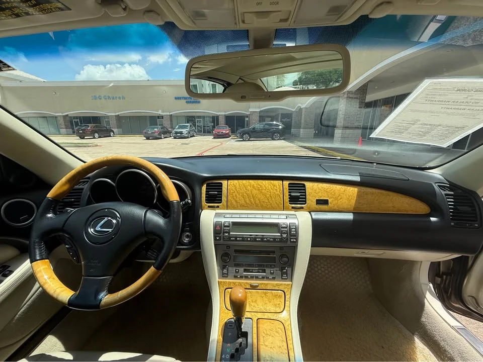 2004 Lexus SC430 - Image 14 of 20