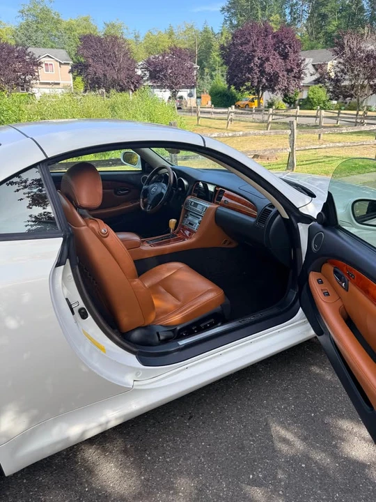 2004 Lexus SC430 - Image 7 of 11