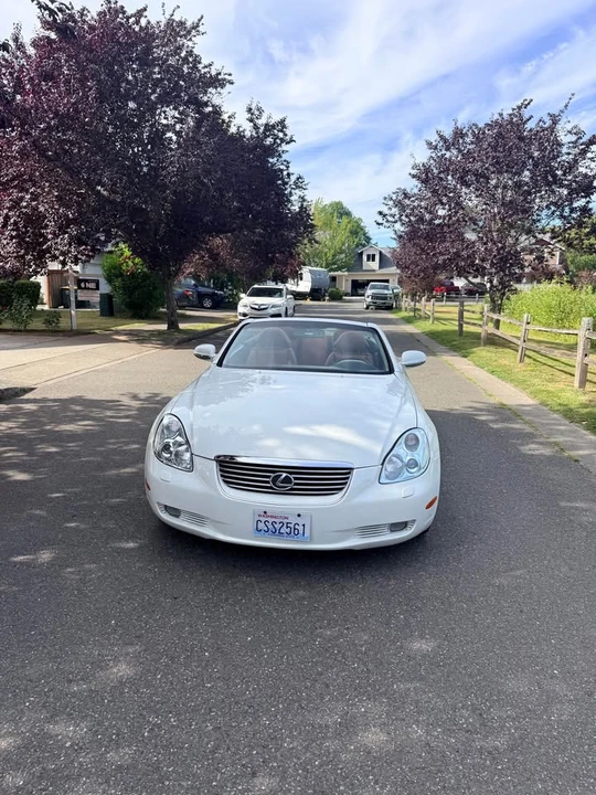 2004 Lexus SC430 - Image 10 of 11