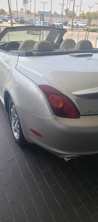 2004 Lexus SC430 - Image 8 of 8
