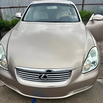 2004 Lexus SC 430 Convertible 2D