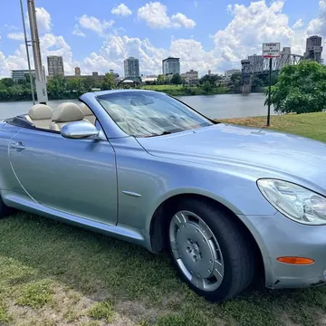 2004 Lexus SC 430 Convertible 2D