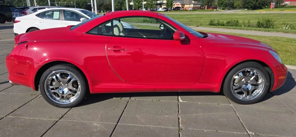 2004 Lexus SC430 - Image 2 of 15