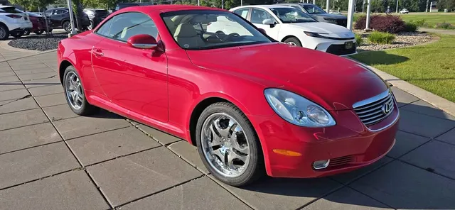 2004 Lexus SC 430 Convertible 2D