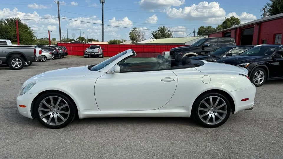 2004 Lexus SC430 - Image 4 of 20