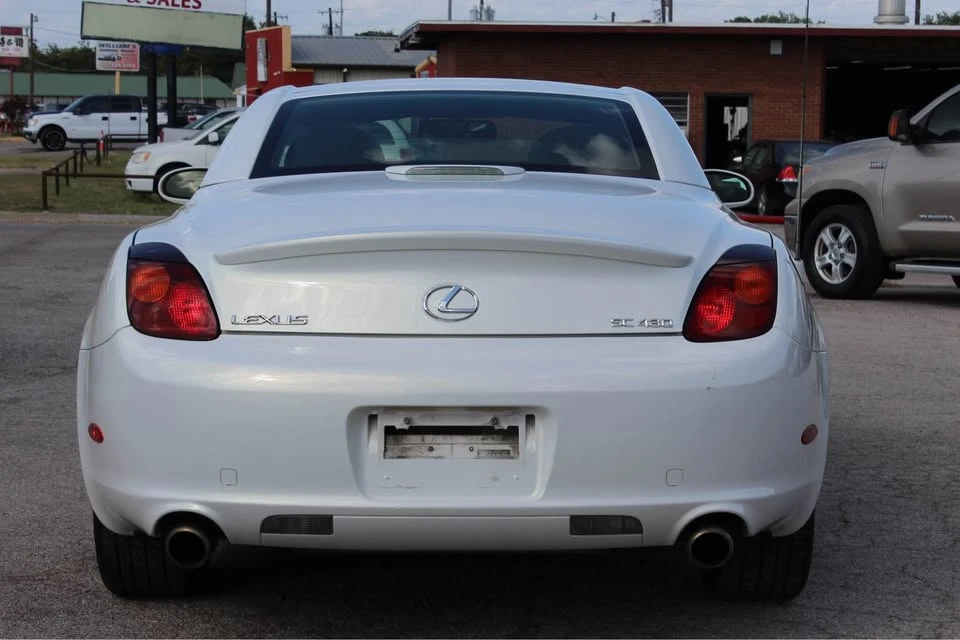 2004 Lexus SC430 - Image 17 of 20