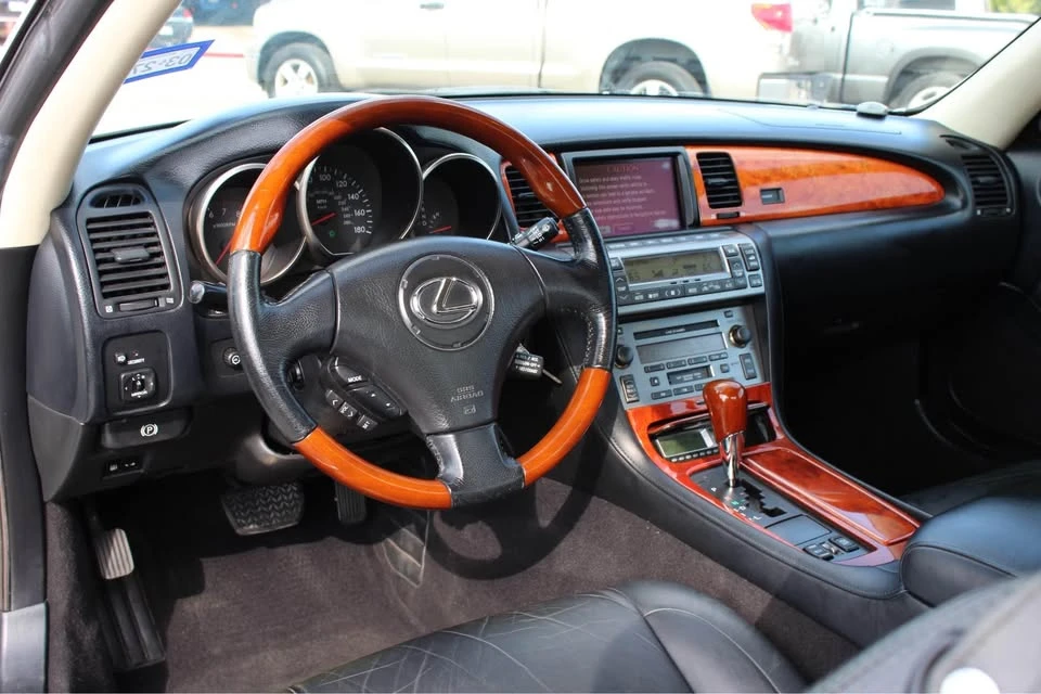 2004 Lexus SC430 - Image 20 of 20