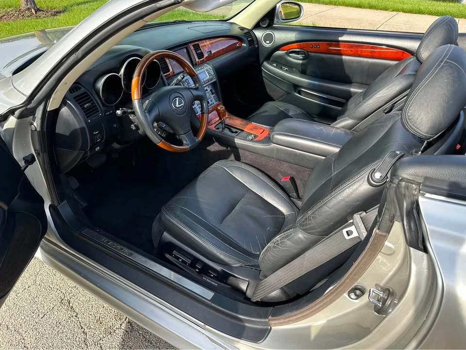 2004 Lexus SC430 - Image 7 of 10