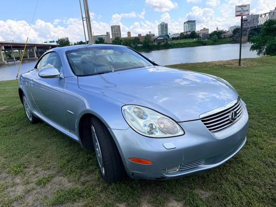 2004 Lexus SC430 - Image 3 of 13