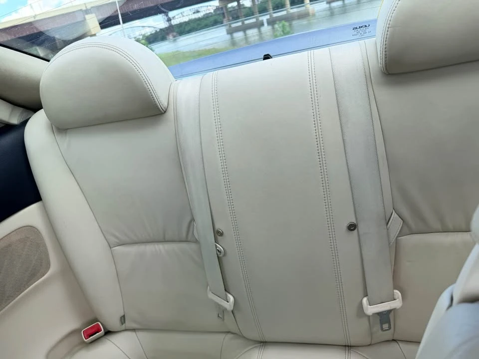 2004 Lexus SC430 - Image 9 of 13