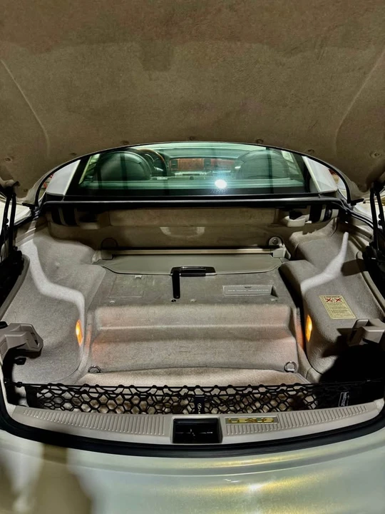 2004 Lexus SC430 - Image 11 of 20