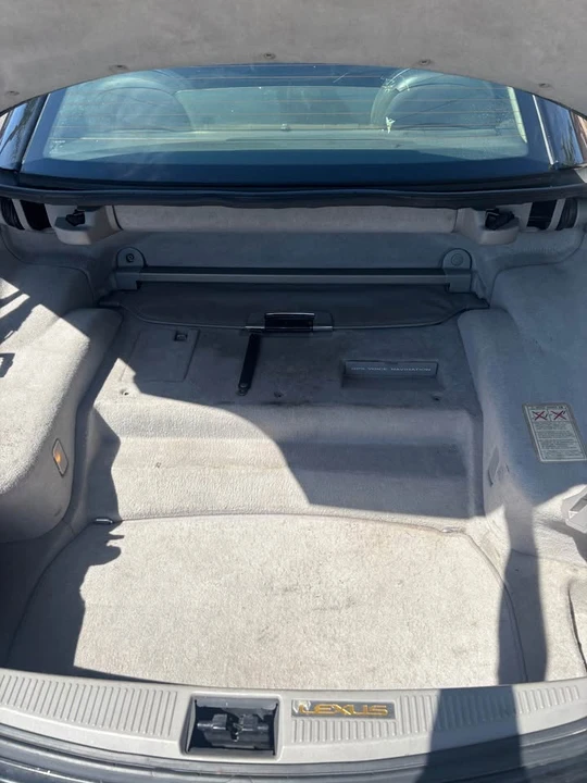 2004 Lexus SC430 - Image 8 of 12