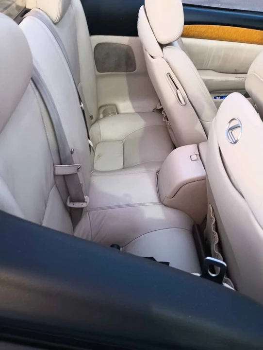 2004 Lexus SC430 - Image 6 of 8