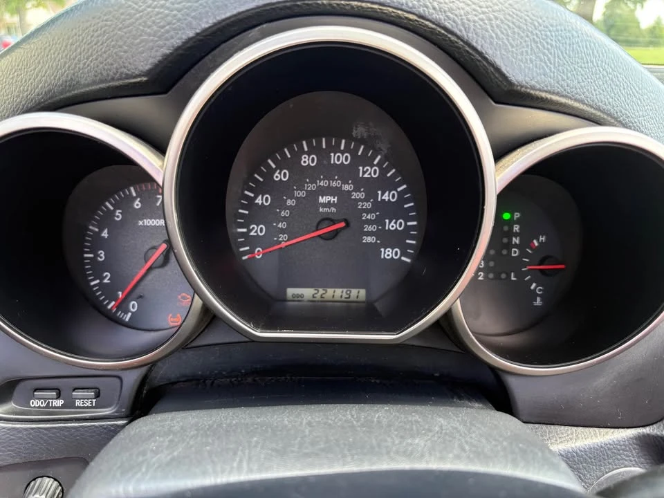 2004 Lexus SC430 - Image 14 of 14