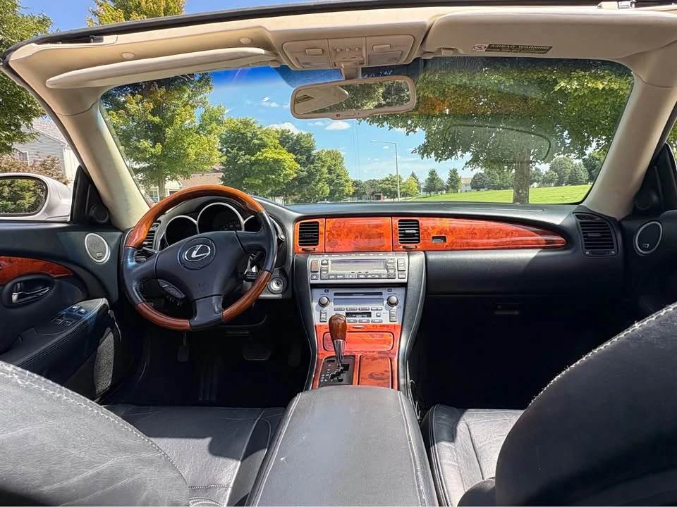 2004 Lexus SC430 - Image 13 of 14