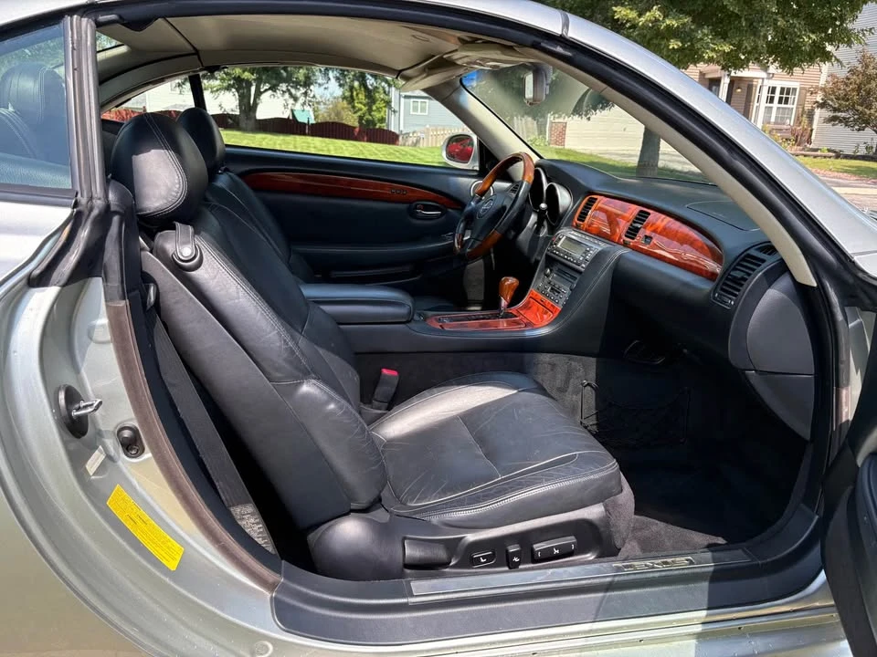 2004 Lexus SC430 - Image 7 of 14
