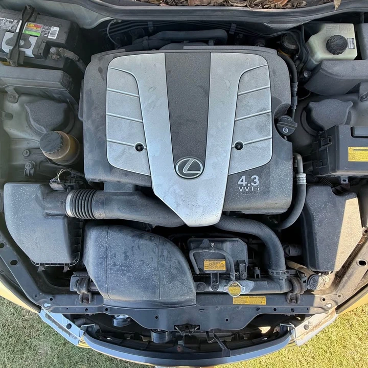 2004 Lexus SC430 - Image 18 of 19