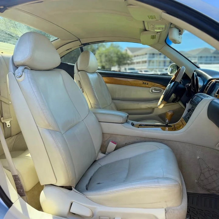 2004 Lexus SC430 - Image 10 of 19