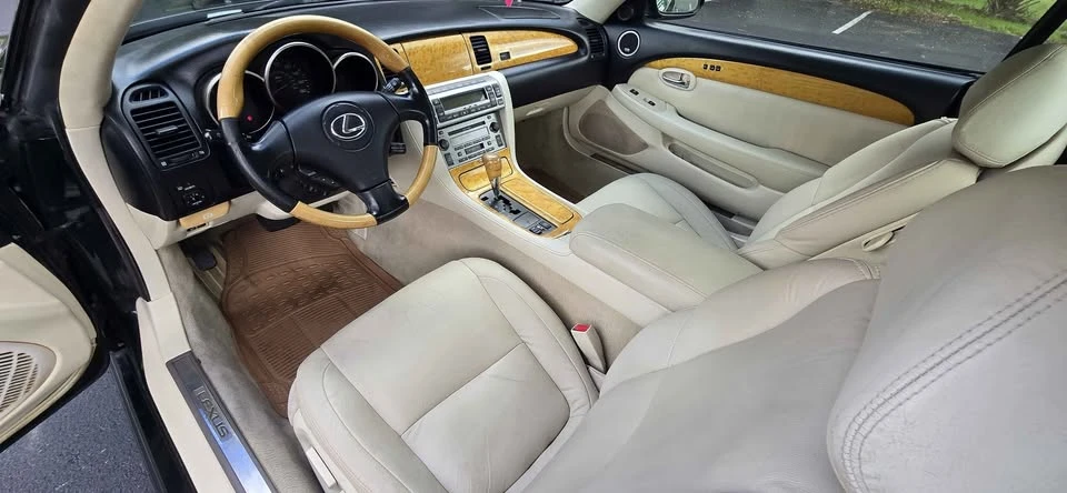 2004 Lexus SC430 - Image 15 of 20
