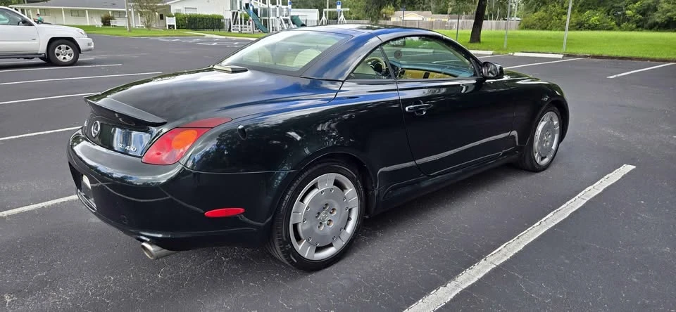 2004 Lexus SC430 - Image 4 of 20