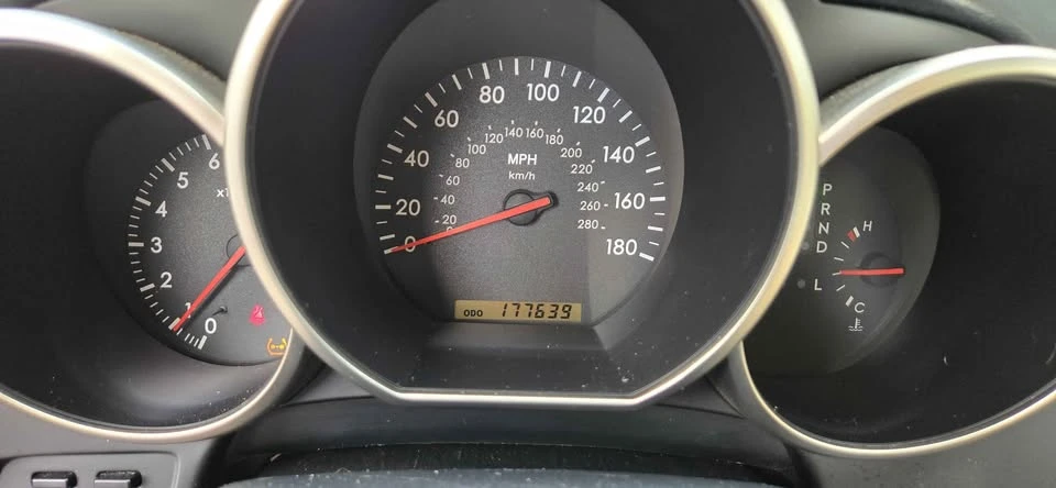 2004 Lexus SC430 - Image 16 of 20
