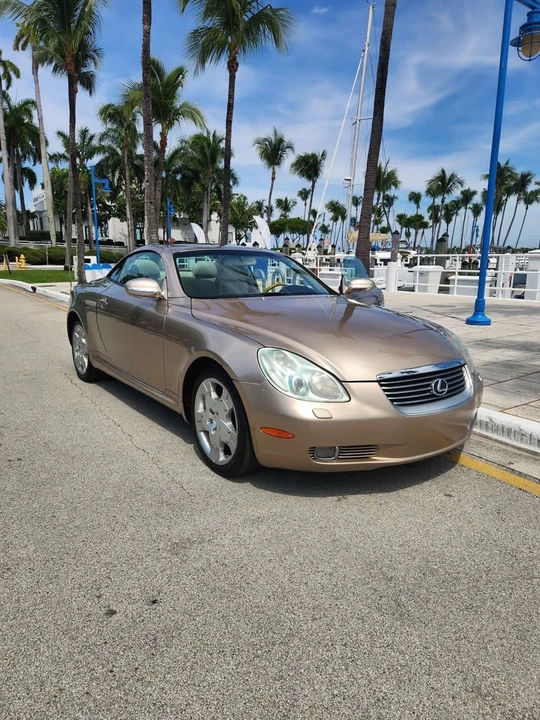2004 Lexus SC430 - Image 2 of 18