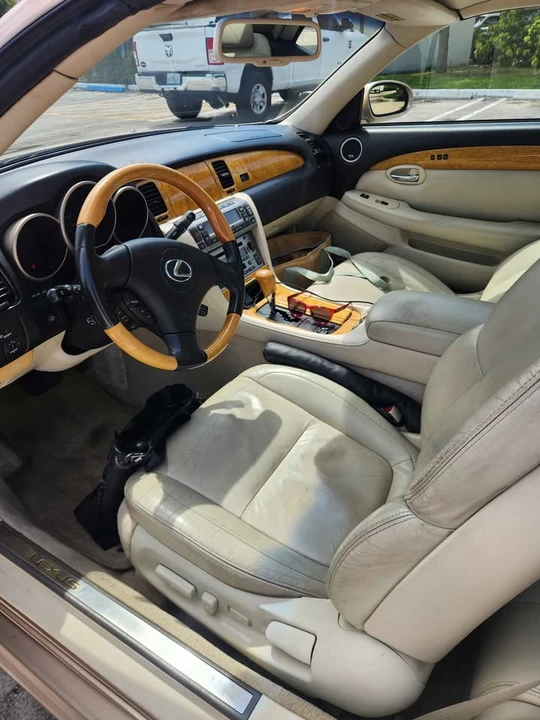 2004 Lexus SC430 - Image 8 of 18