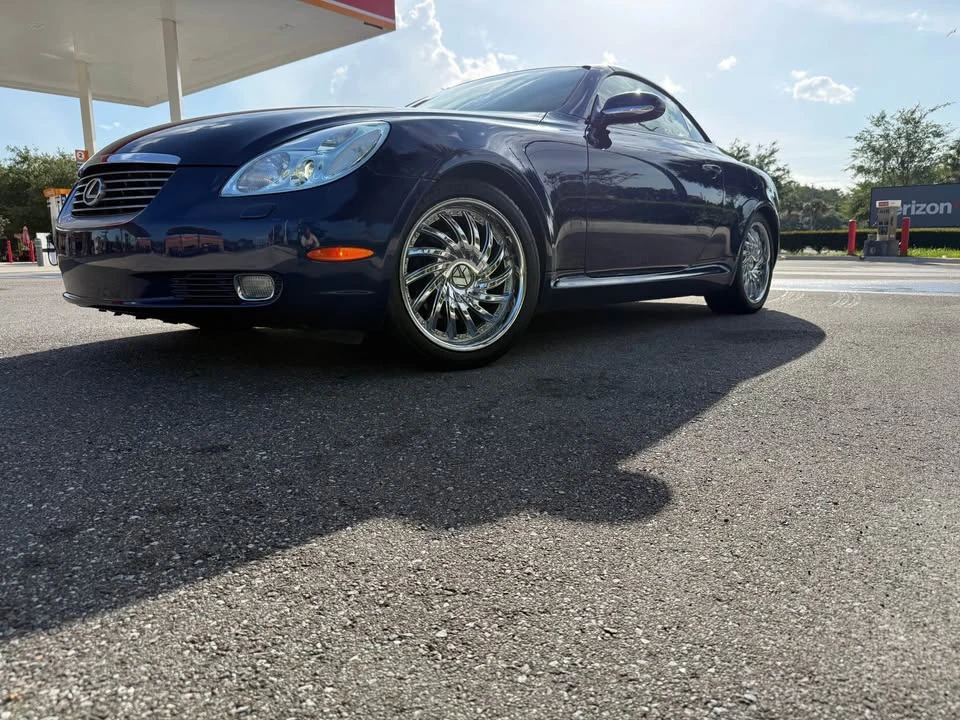 2004 Lexus SC430 - Image 3 of 15