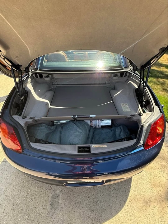 2004 Lexus SC430 - Image 10 of 15