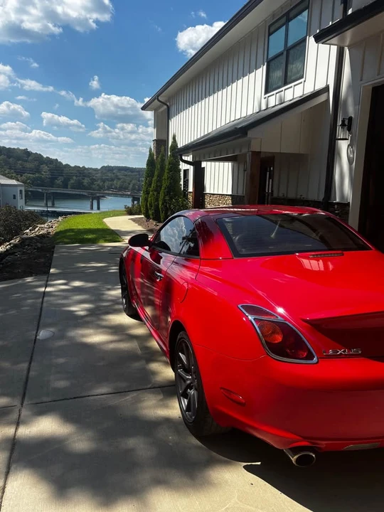 2004 Lexus SC430 - Image 2 of 10